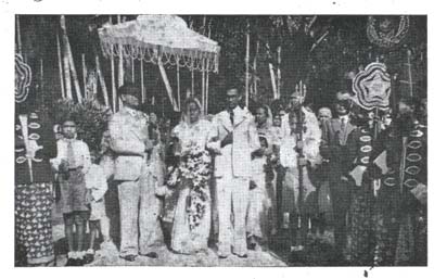 Karava caste weddings and royal insignia, Sri lanka